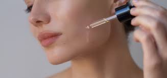 THE SECRET WEAPON FOR GLOWING SKIN: UNVEILING THE MAGIC OF FACIAL OILS FOR EVERY SKIN TYPE - JUSTBLiSS Naturals