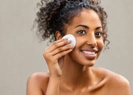WHY A MINIMALIST SKINCARE ROUTINE BEATS A 10 STEP REGIMEN - JUSTBLiSS Naturals