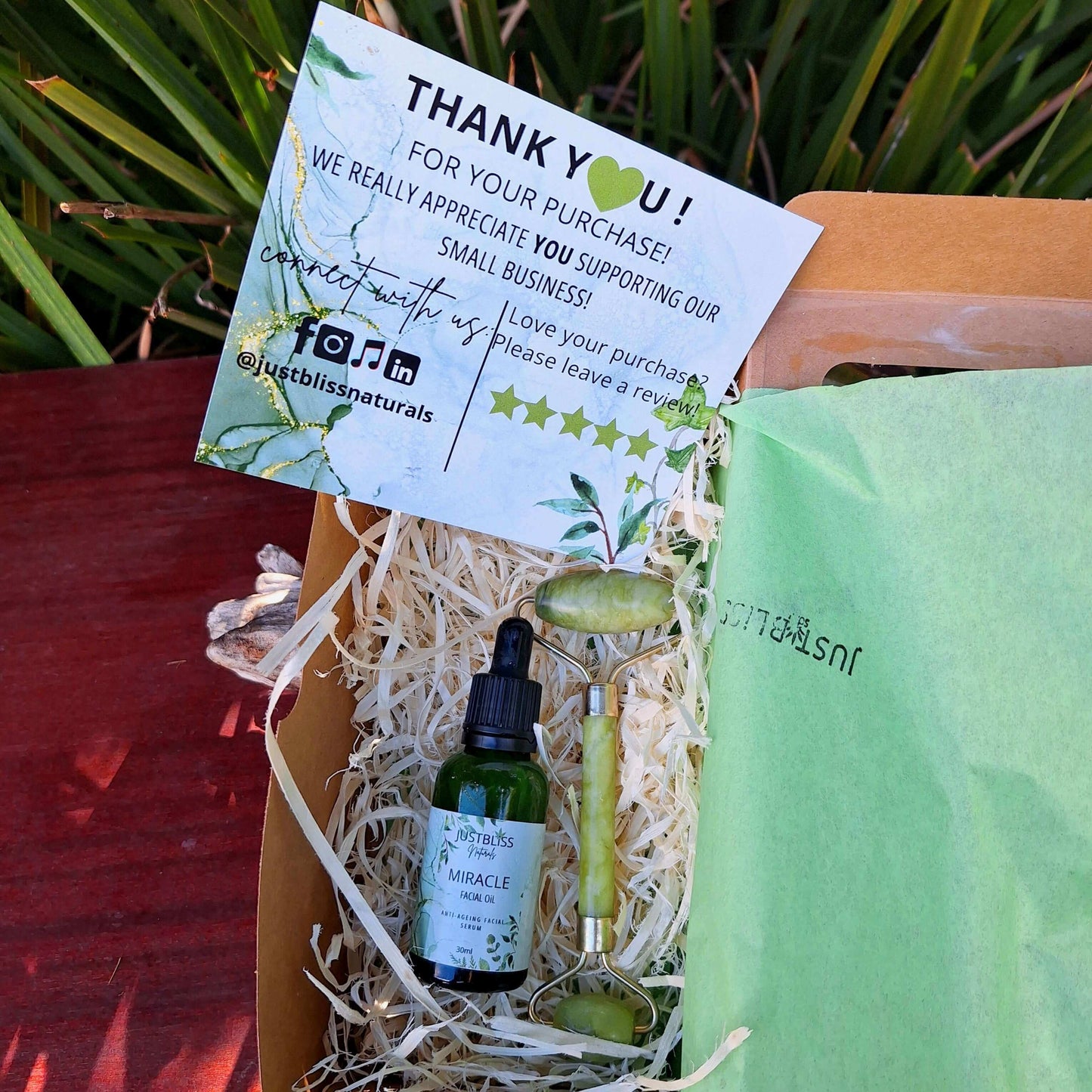 GIFT BOX: Jade Roller & Miracle Oil - JUSTBLiSS Naturals