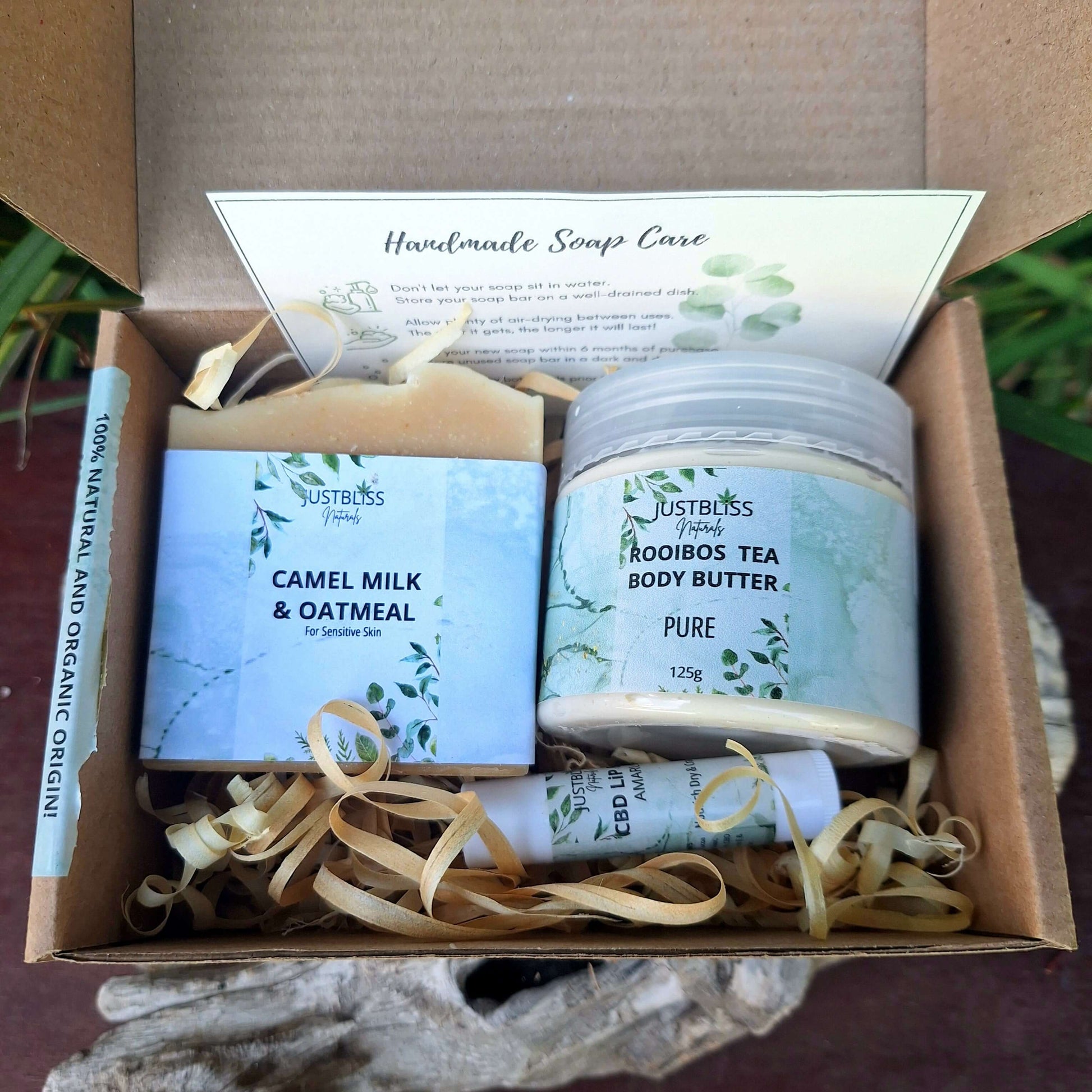 GIFT BOX: Bath, Body & Lip Set Unscented Essentials - JUSTBLiSS Naturals