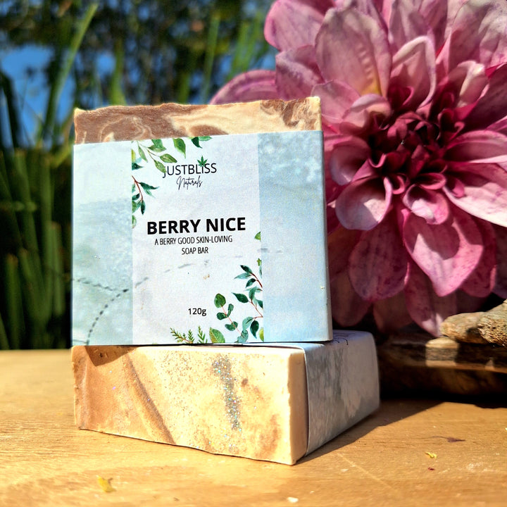 Berry Nice Soap Bar – Handcrafted Vegan Cleanser for Soft, Glowing Skin