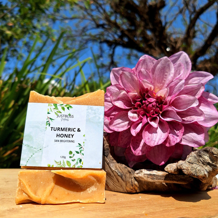 Turmeric & Honey Natural Soap Bar – Brightening & Moisturizing
