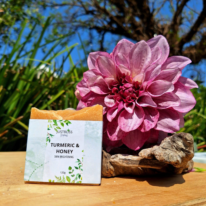 Turmeric & Honey Natural Soap Bar – Brightening & Moisturizing
