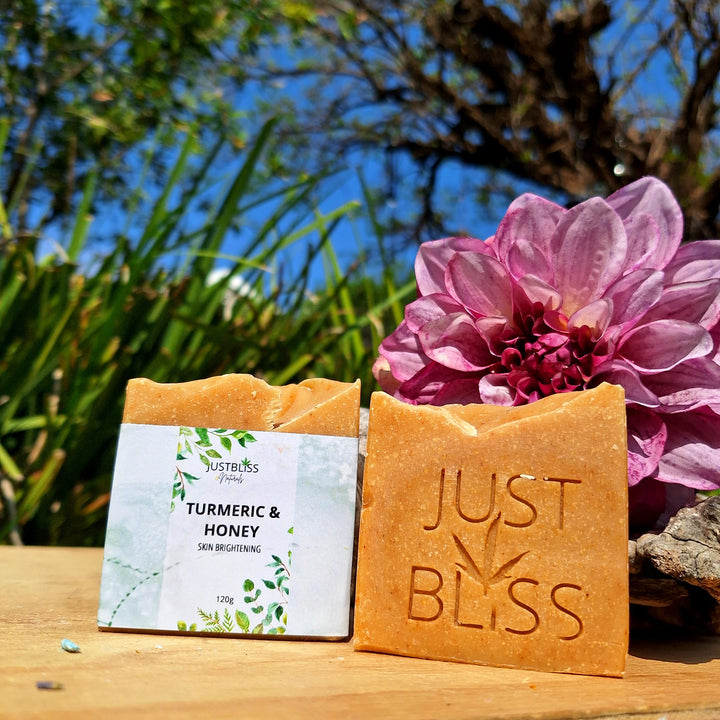 Turmeric & Honey Natural Soap Bar – Brightening & Moisturizing
