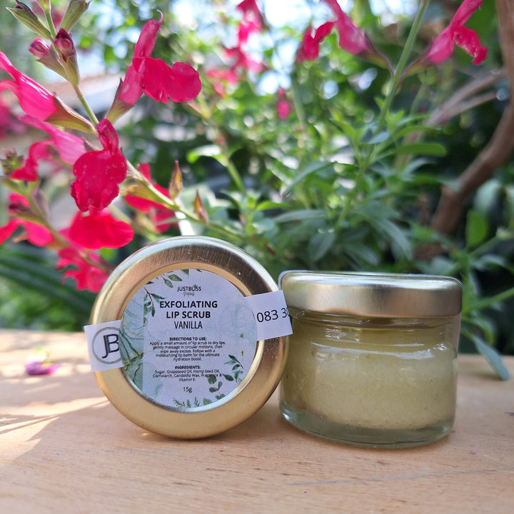 Summer Glow Lip Scrub – Natural Exfoliating & Hydrating Lip Care