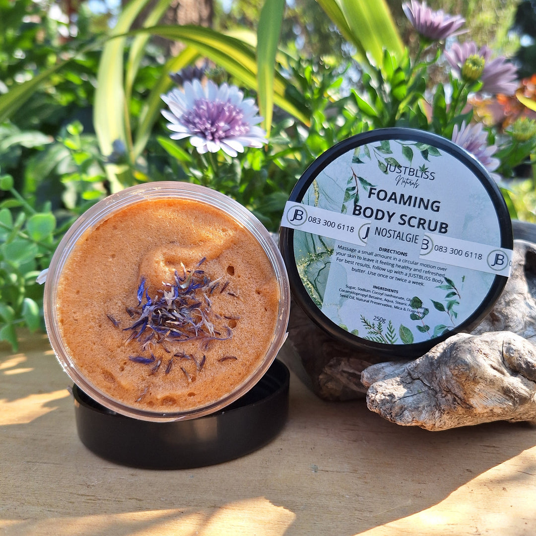 Foaming Body Scrub – Plant-Based Exfoliation in Refreshing Scents