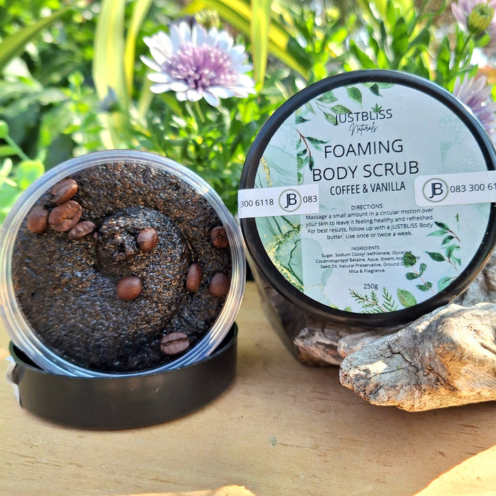 Foaming Body Scrub – Plant-Based Exfoliation in Refreshing Scents