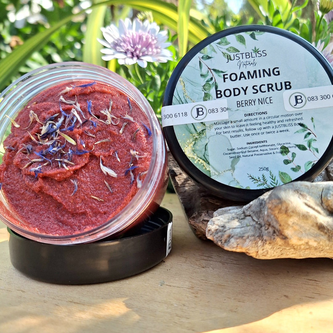 Foaming Body Scrub – Plant-Based Exfoliation in Refreshing Scents