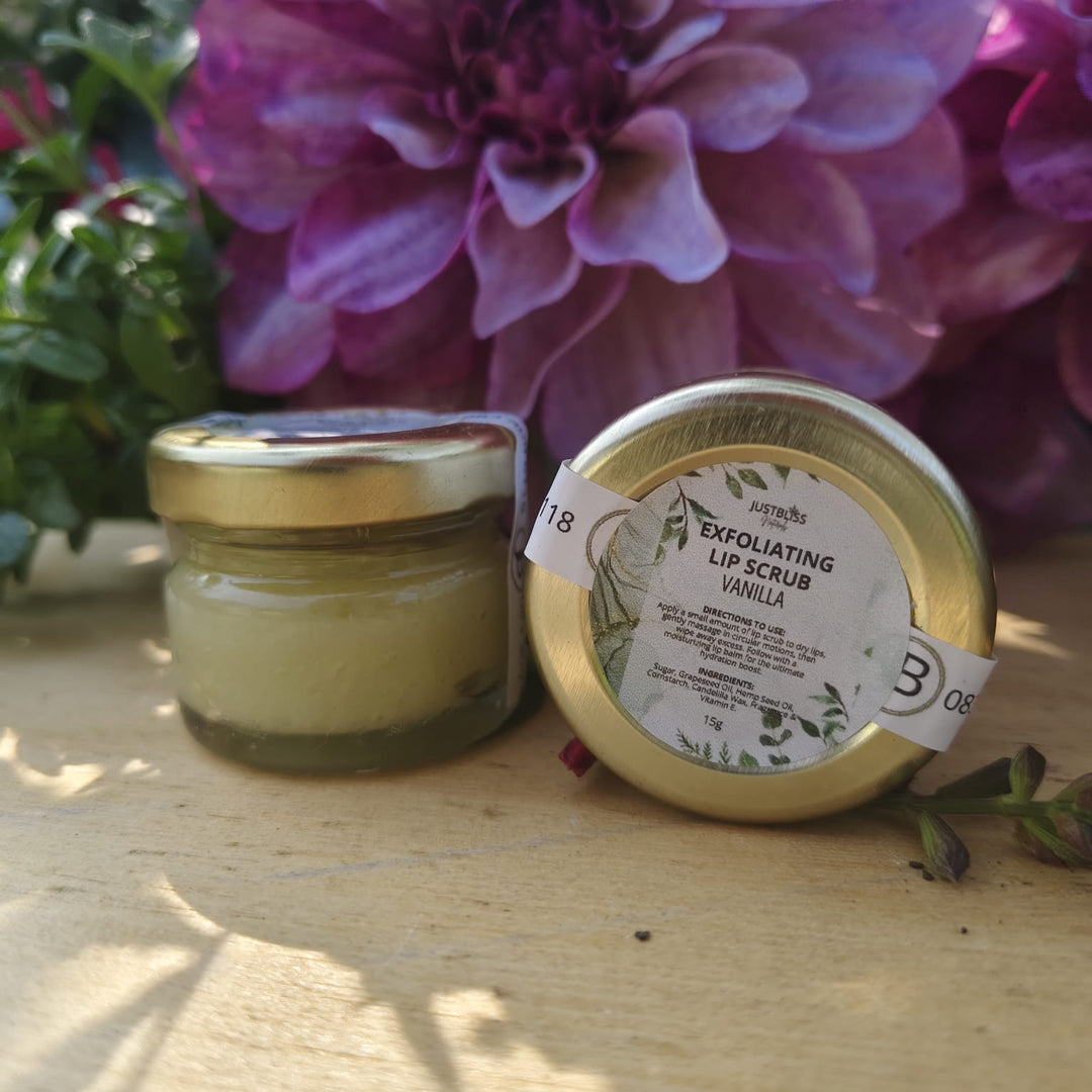 Summer Glow Lip Scrub – Natural Exfoliating & Hydrating Lip Care