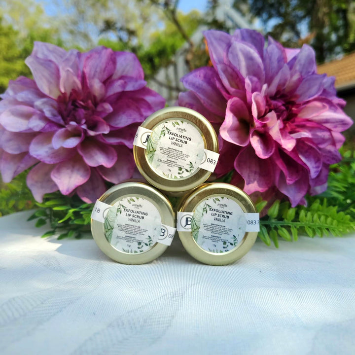 Summer Glow Lip Scrub – Natural Exfoliating & Hydrating Lip Care