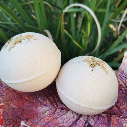 BATH BOMB: Vanilla & Jasmine - JUSTBLiSS Naturals