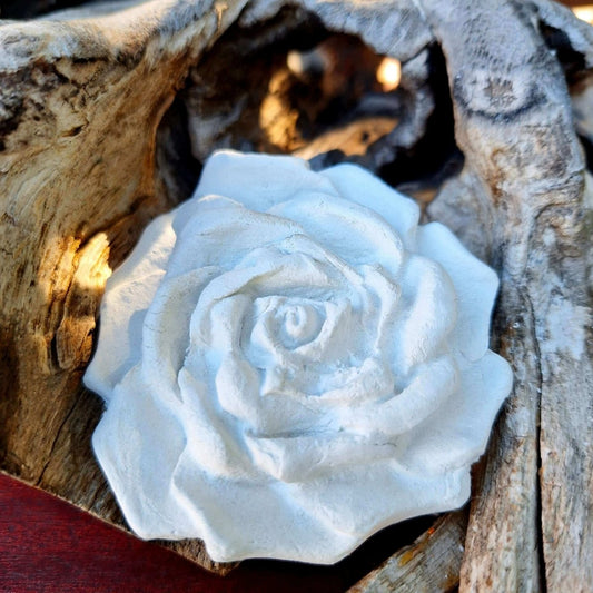 CLAY DIFFUSER STONE (in tin) - JUSTBLiSS Naturals