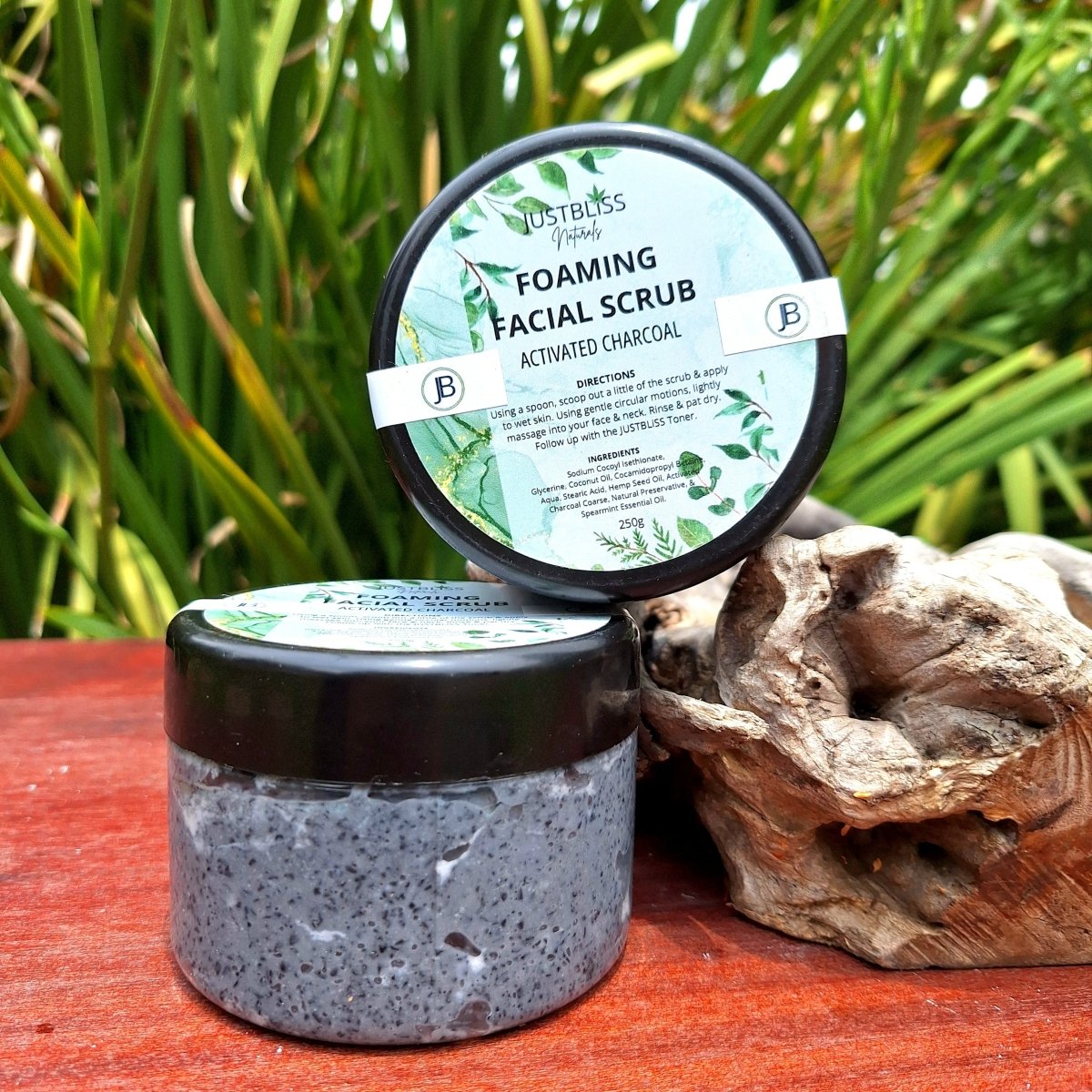 FACIAL SCRUB: Activated Charcoal. Detox (Face) (250g) - JUSTBLiSS Naturals