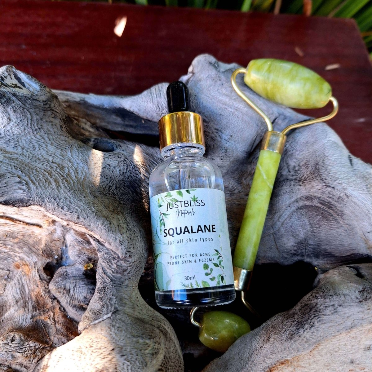 GIFT BOX: Jade Roller & Squalane Oil - JUSTBLiSS Naturals